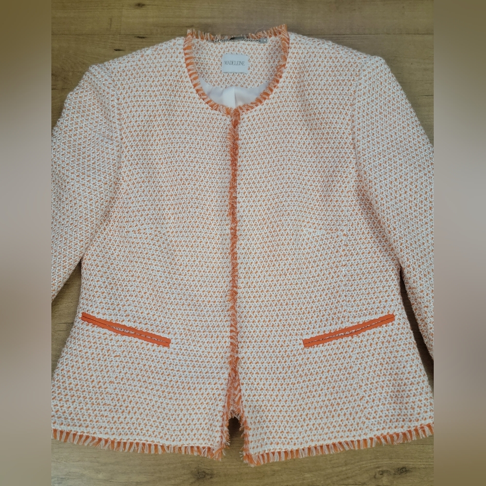 MADELEINE Blazer - Picture 9 of 16